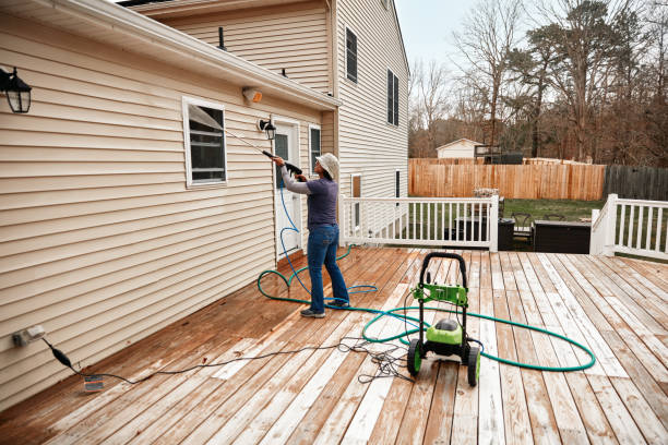 Why Choose Our Certified Pressure Washing Experts for Your Project Needs in Munday, TX?